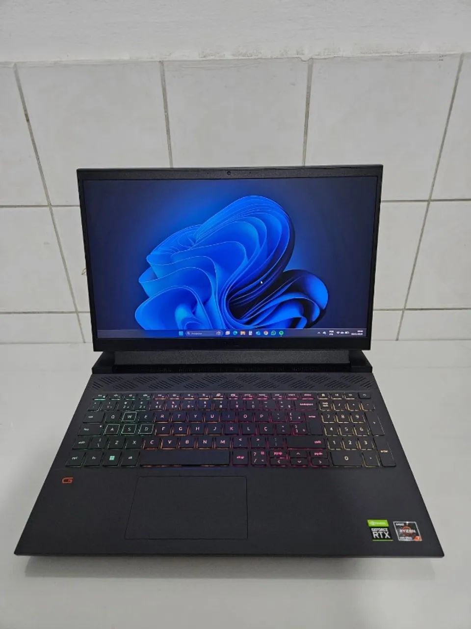 Notebook Gamer Dell G15 5525 - Ryzen 7 | RTX 3060 | 16GB RAM