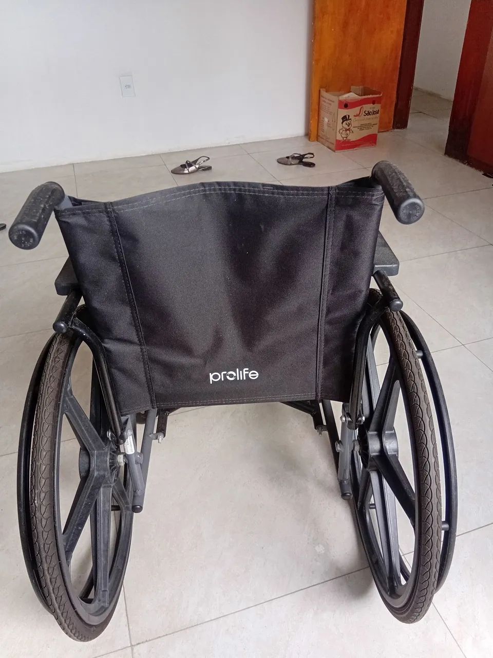 Cadeira de rodas - Foto 2