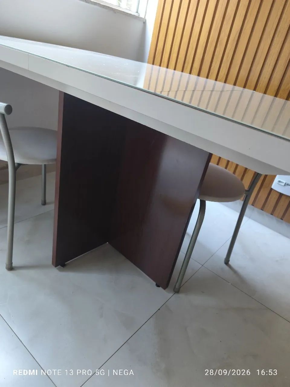 Mesa sem cadeiras  - Foto 2