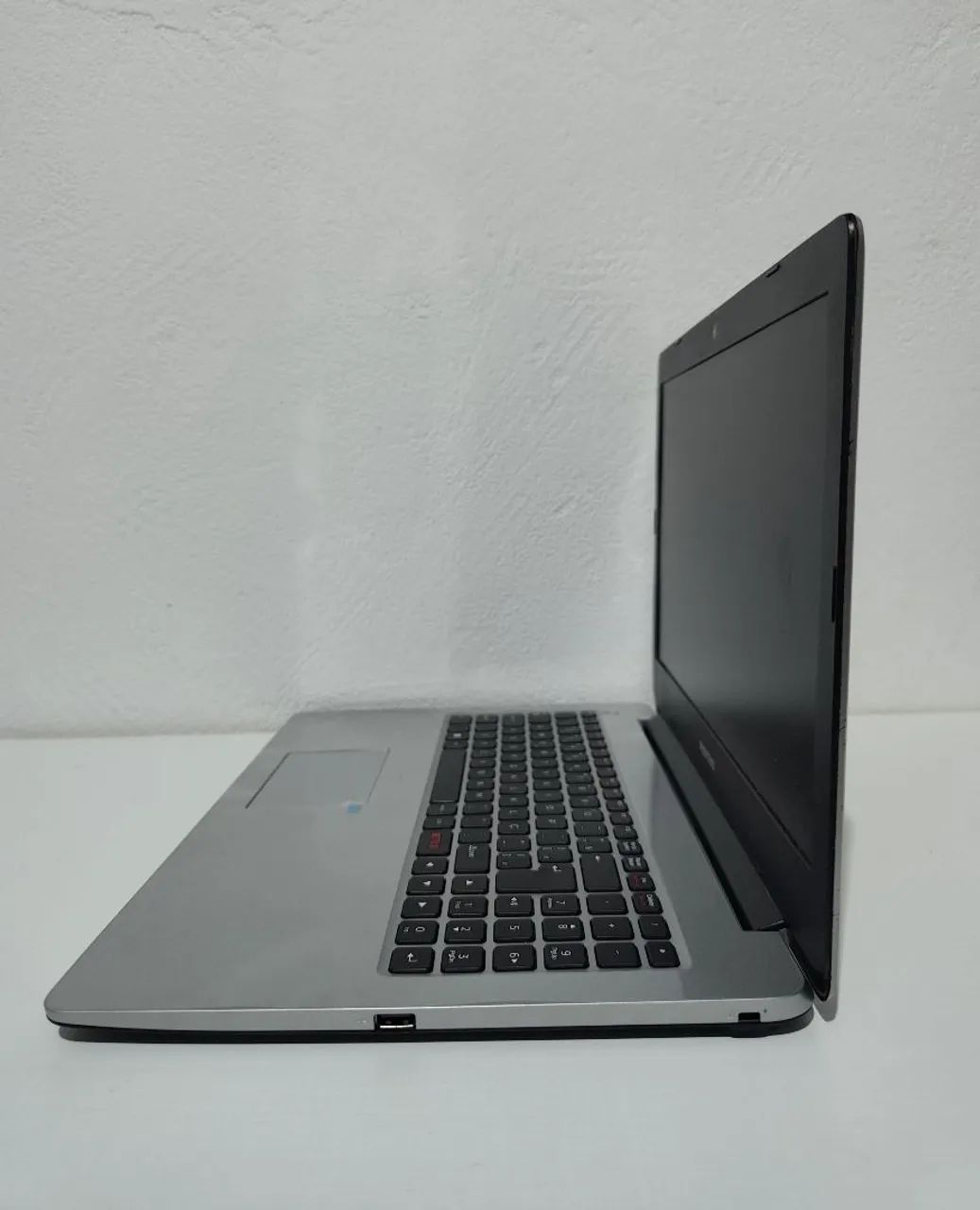 Notebook Top - SSD Rápido - i3 de sexta geração - Foto 3