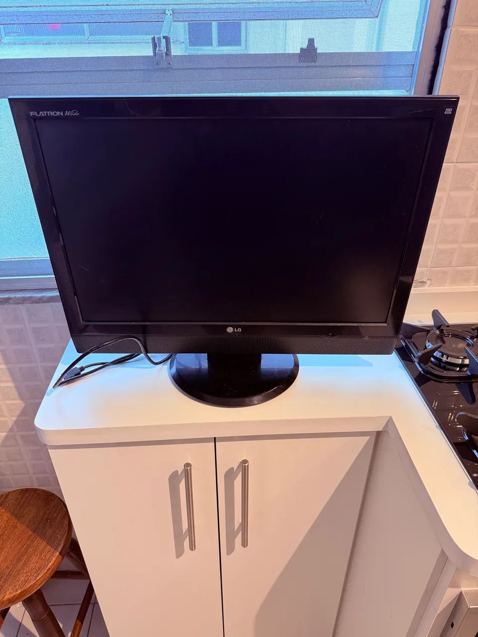 Monitor LG Flatron 22 polegadas hd  - Foto 5