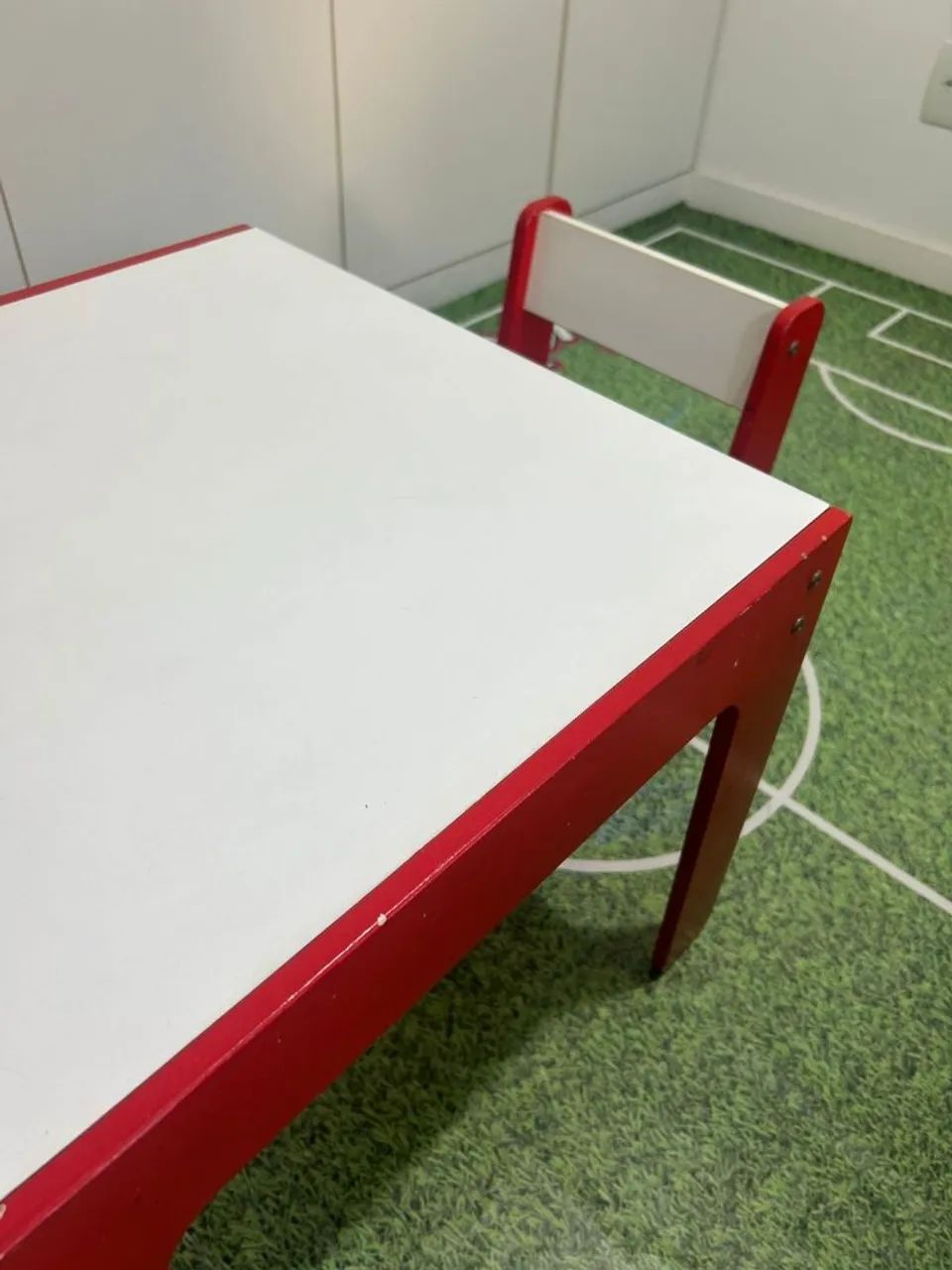 CONJUNTO INFANTIL DE MESA E CADEIRA - Foto 2