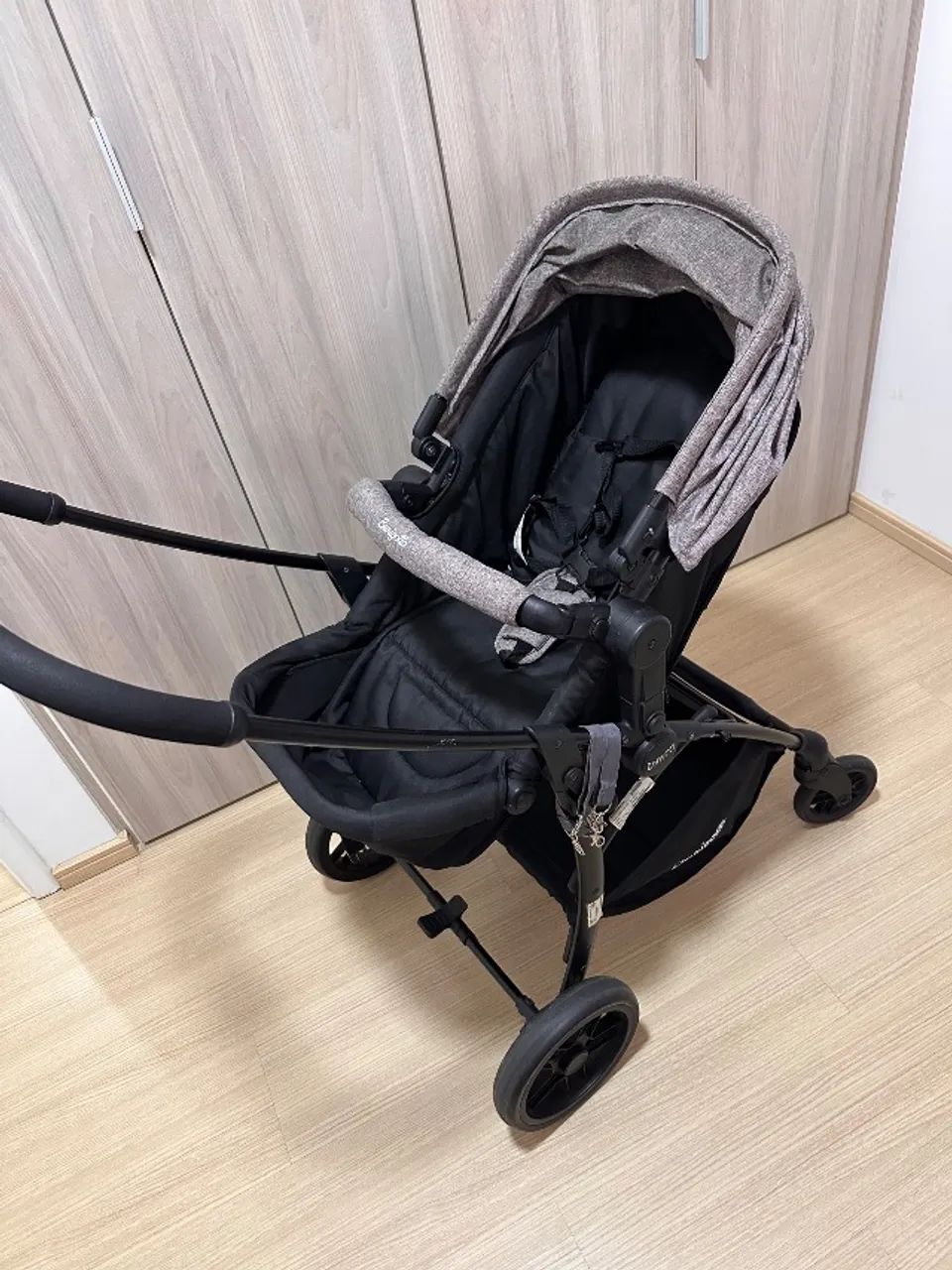 Carrinho de Bebê Burigotto Convert + Bebê Conforto + Base - Foto 4