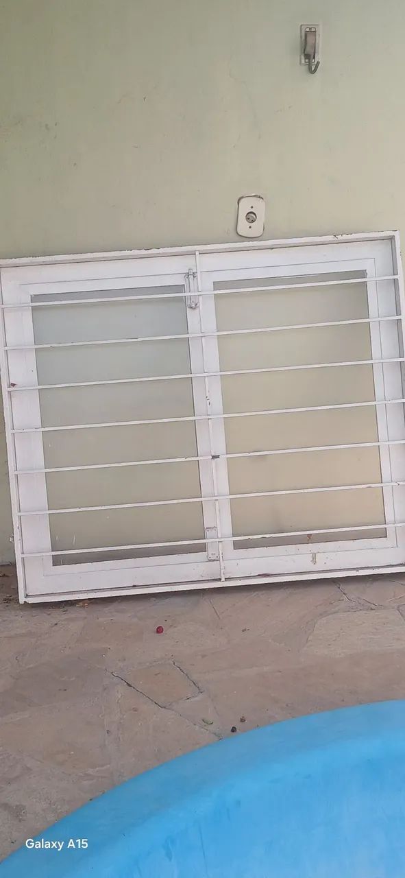 Vendo Janela com vidro  - Foto 2