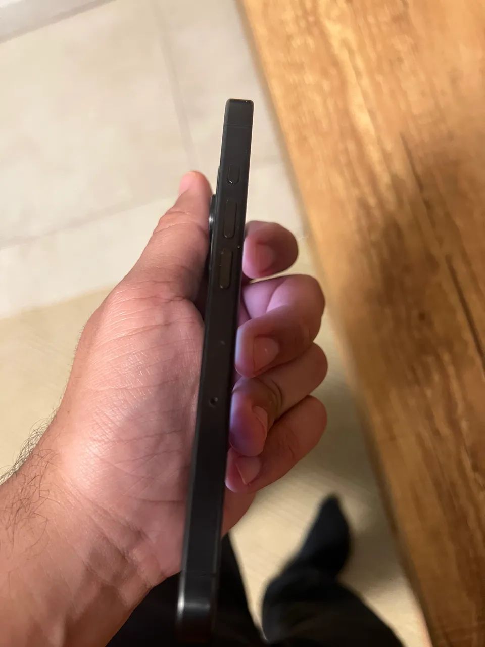 Vendo iphone 15 pro 256gb - Foto 2