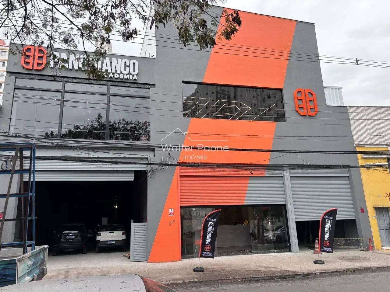 IMÓVEL COMERCIAL COM RENDA - CAMBUCI - SP