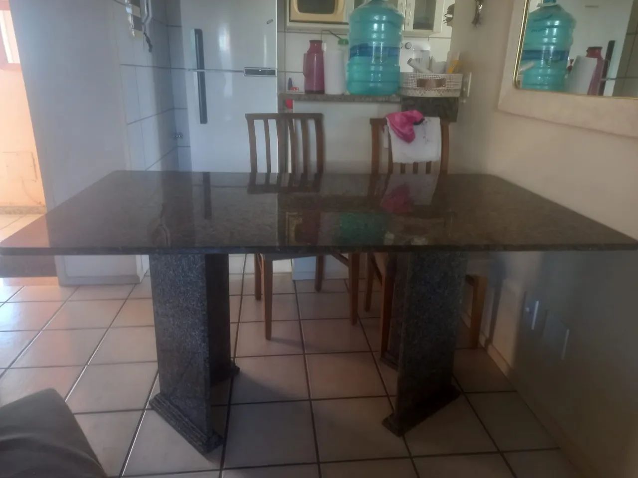 Mesa de mármore 4 cadeiras  - Foto 3