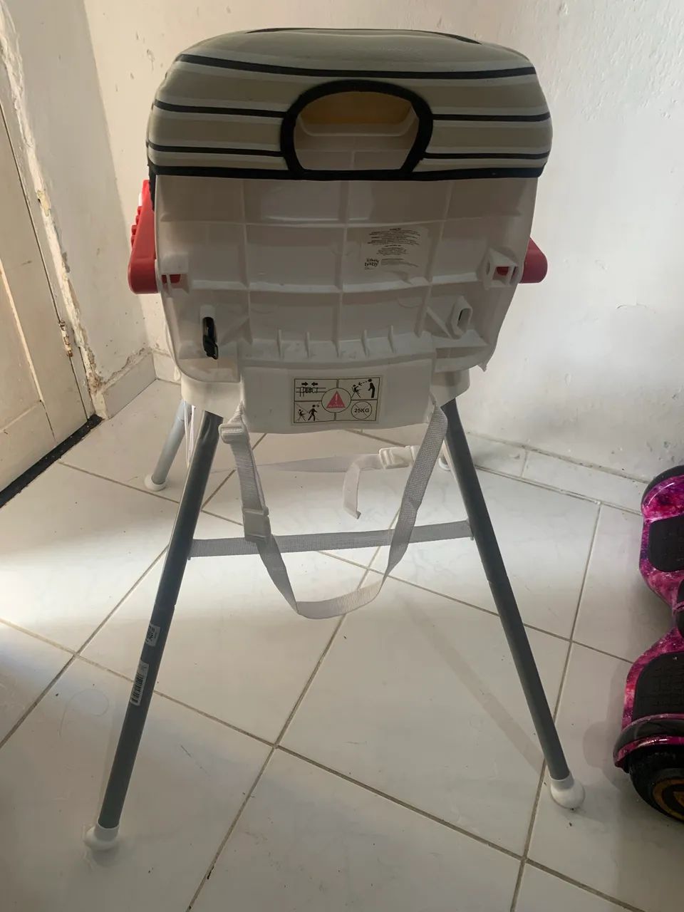 Cadeira alimentação  - Foto 2