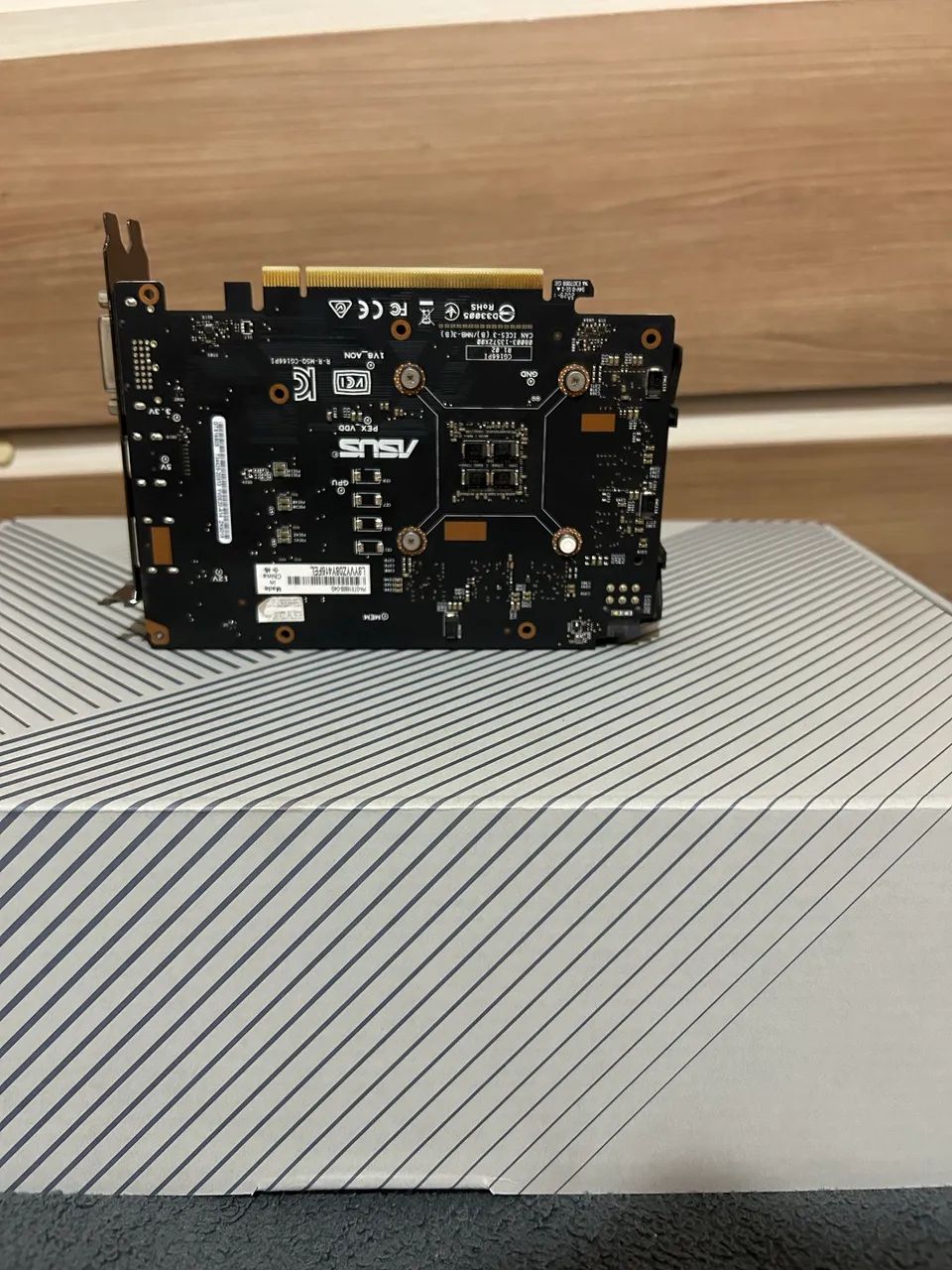 Placa de Video ASUS NVIDIA GTX 1650 Super 4gb - Foto 3