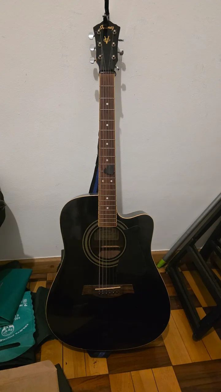 Violão Ibanez