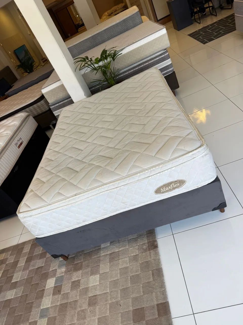 Cama Box CASAL MAXFLEX USADA TOP - ENTREGAMOS 