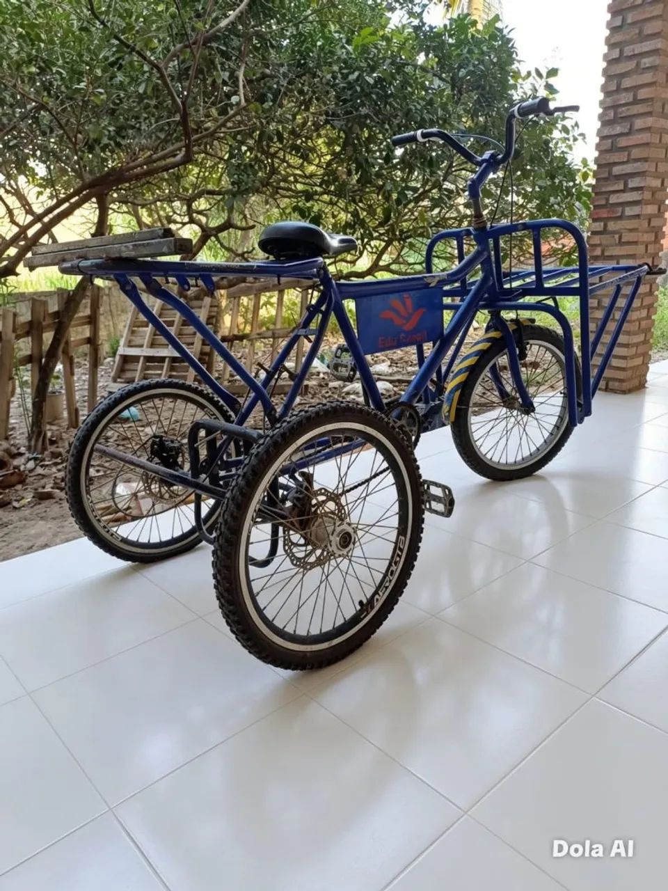 Vende-se Bicicleta (triciclo) - Foto 2