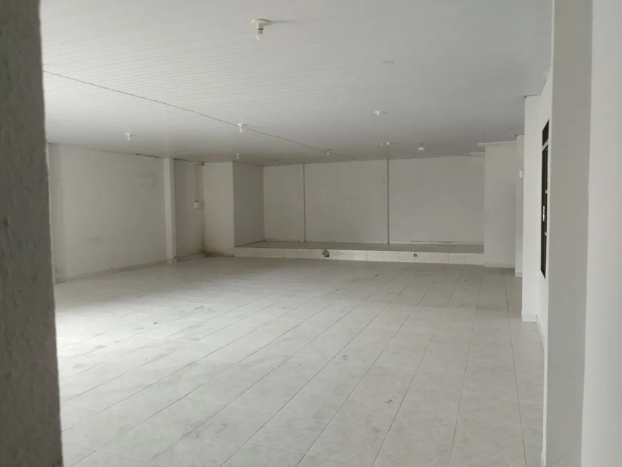 Aluga sala comercial no Garavelo  - Foto 5