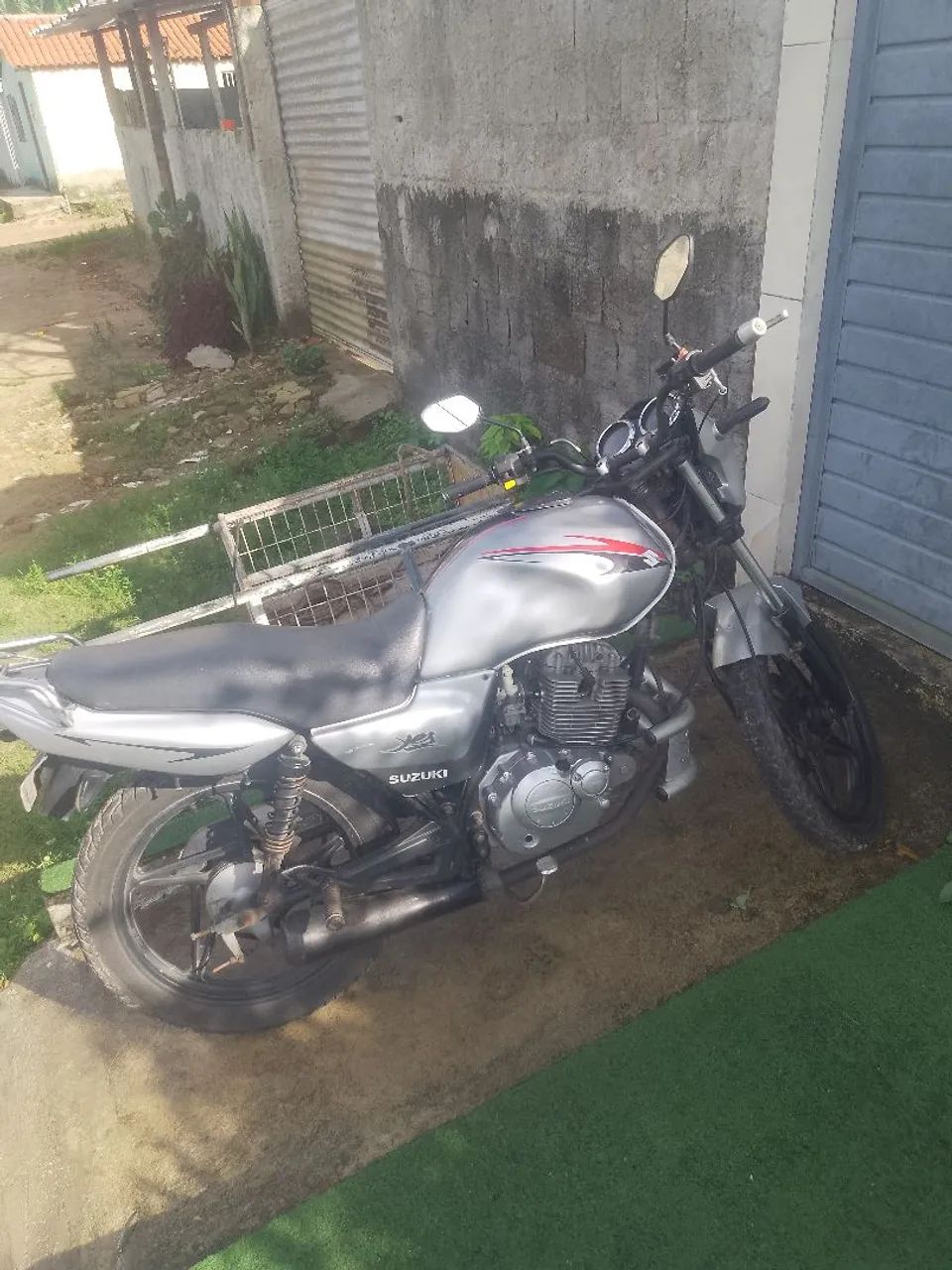 Suzuki 2010 - Foto 3