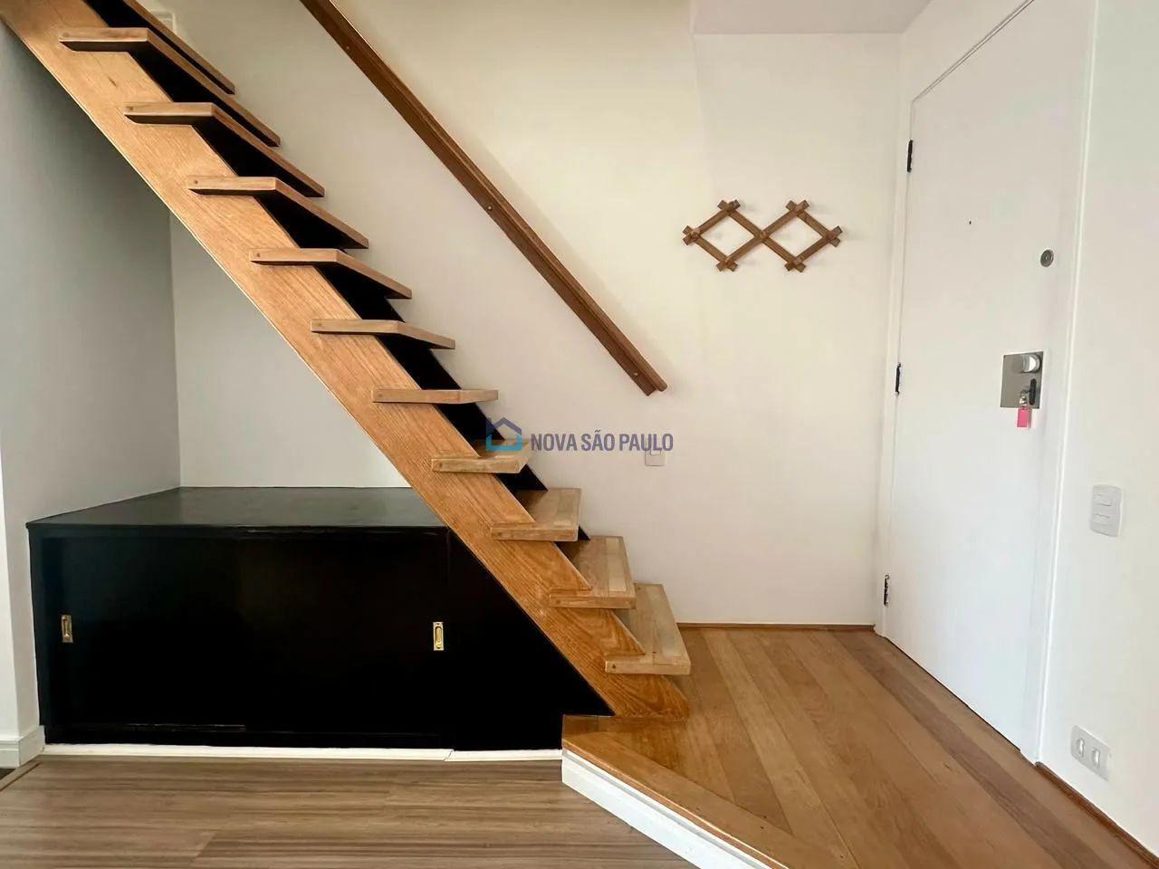 Apartamento Duplex com 70m², 1 dormitório, 1 Vaga. Moema. - Foto 2