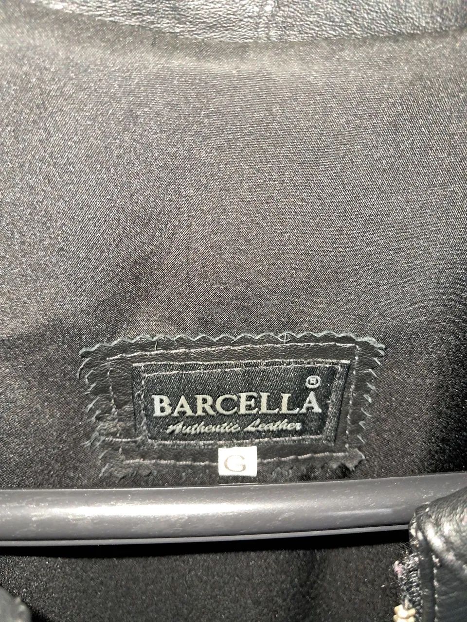 Jaqueta couro Barcella tam G - Foto 2