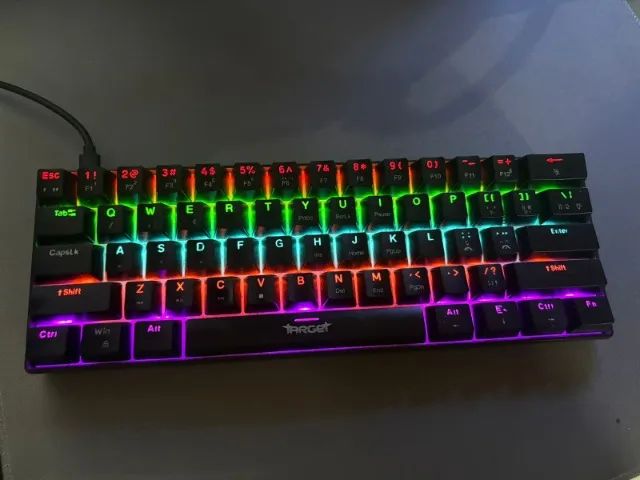teclado gamer mecânico TGT