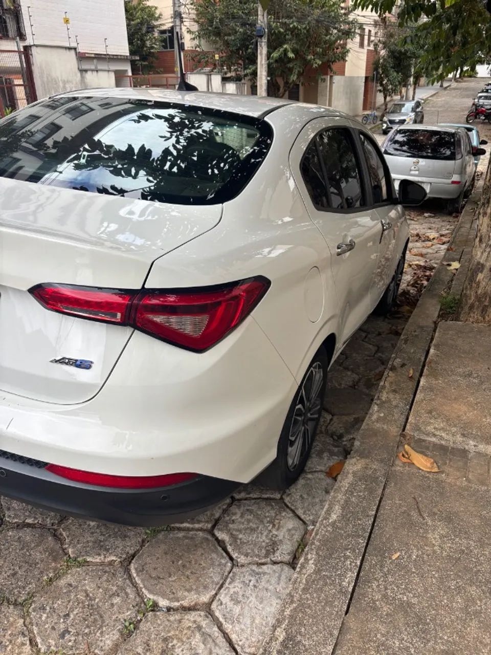 Fiat Cronos Precision 1.8 16V Flex Aut. 2019 - Foto 5