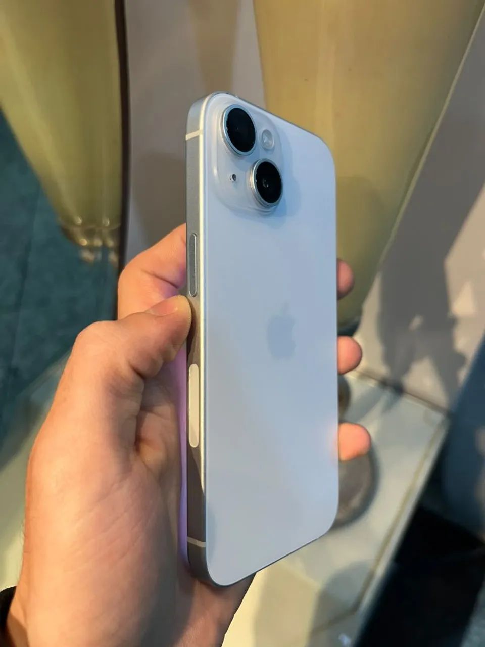 Iphone 15 novo sem detalhes! 