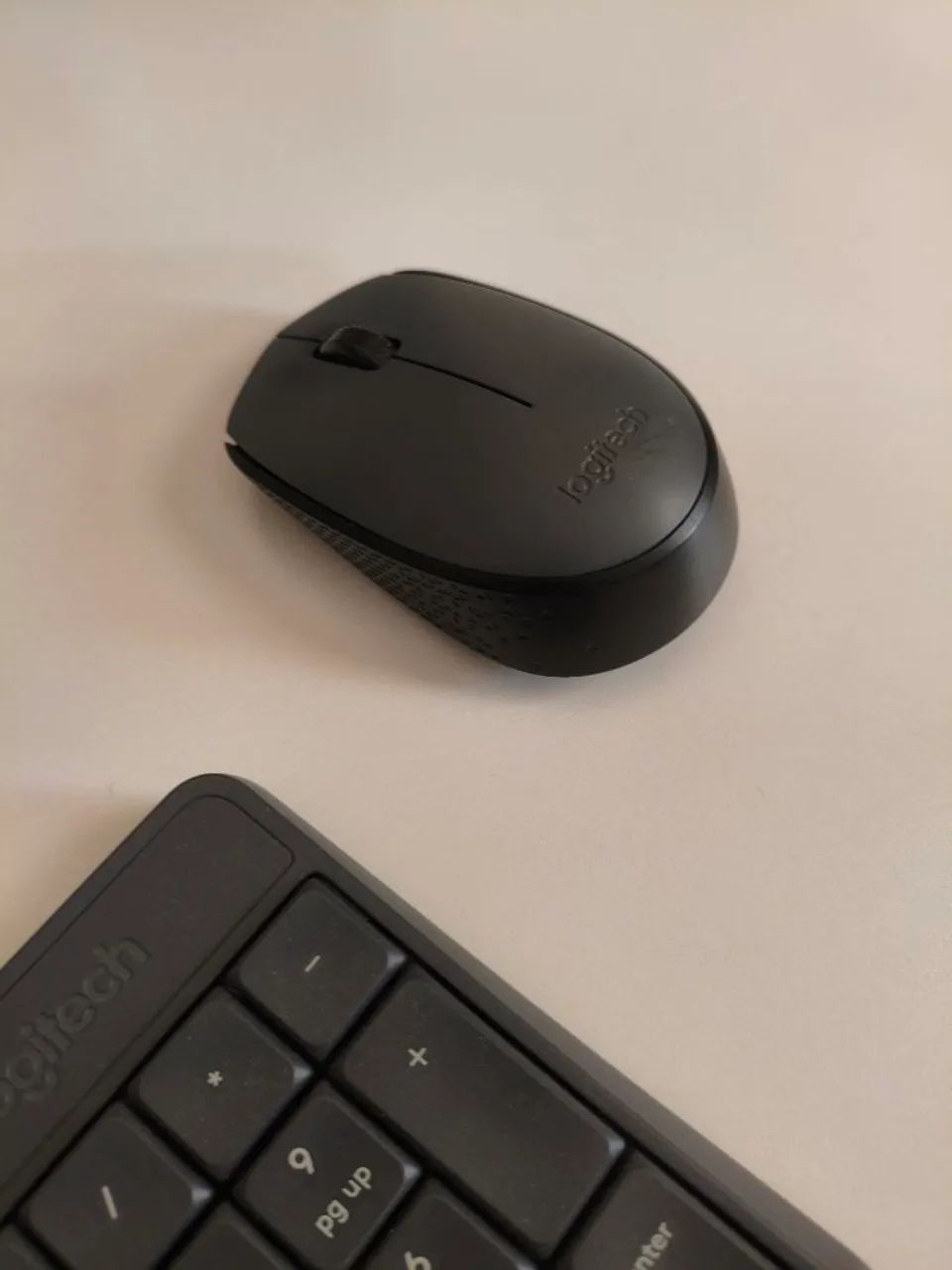 Teclado e Mouse sem fio Logitech  - Foto 2