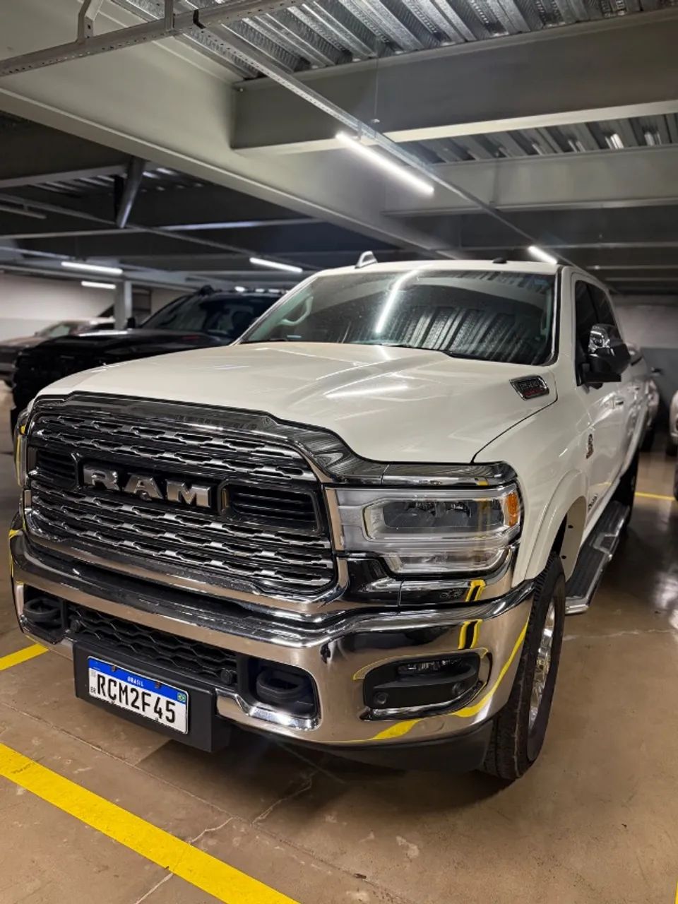 Ram 2500 2500 LARAMIE 6.7 TDI CD 4x4 Diesel 2021