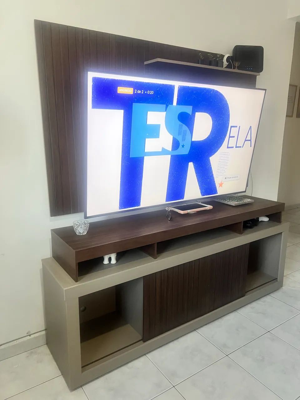 Rack com painel 