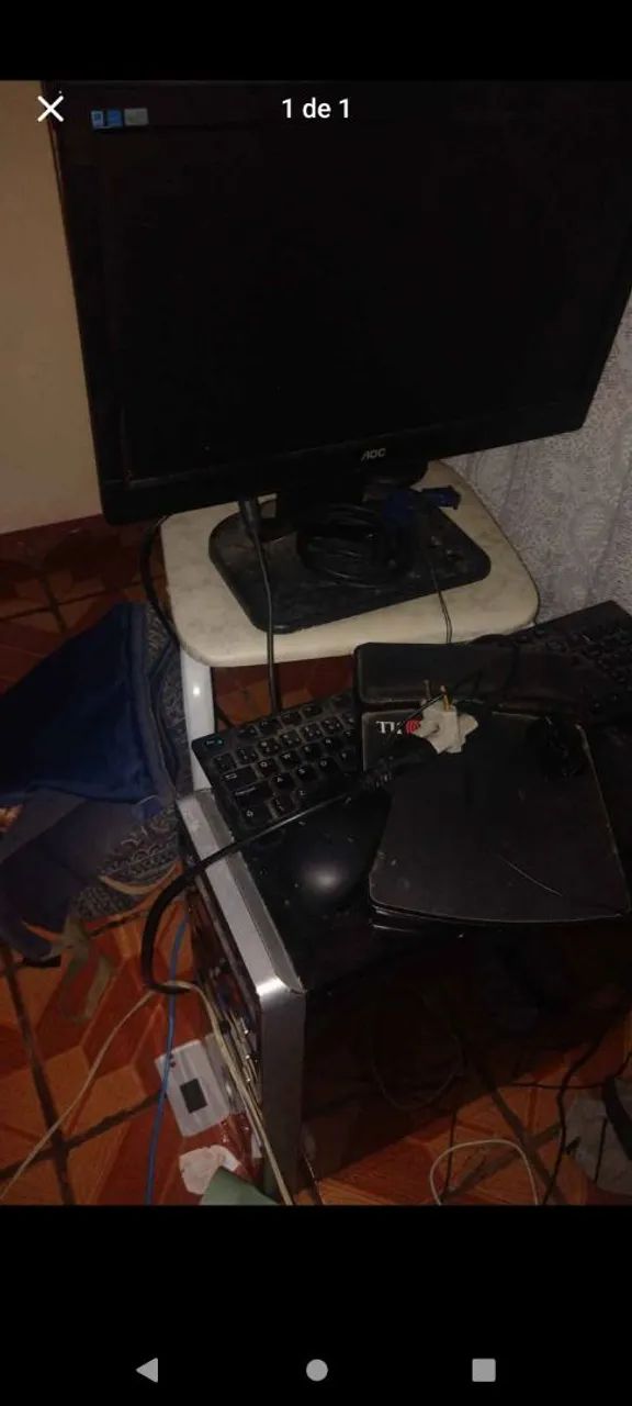 2 gabinete, tela, teclado, mouse