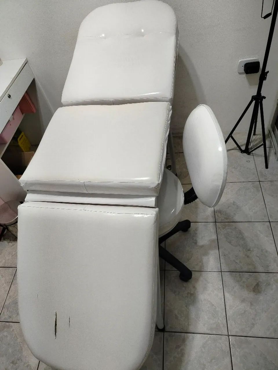 Maca de estética com mocho