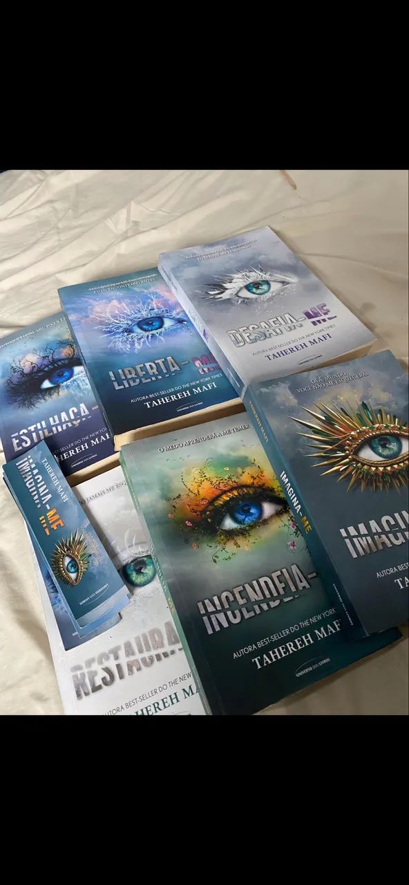 Livros estilhaça-me 