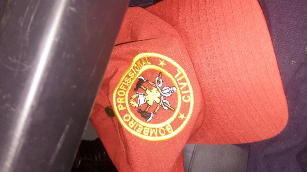 Fardamento Completo de Bombeiro Civil - Foto 4
