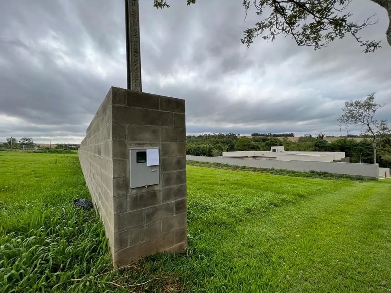 Terreno à venda, 1350 m² por R$ 620.000,00 - Condomínio Estancia Cabral - Cambé/PR - Foto 2