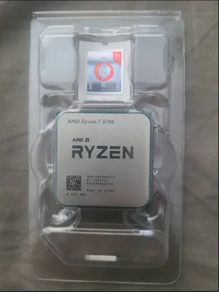 Processador Ryzen 7 5700 zerado