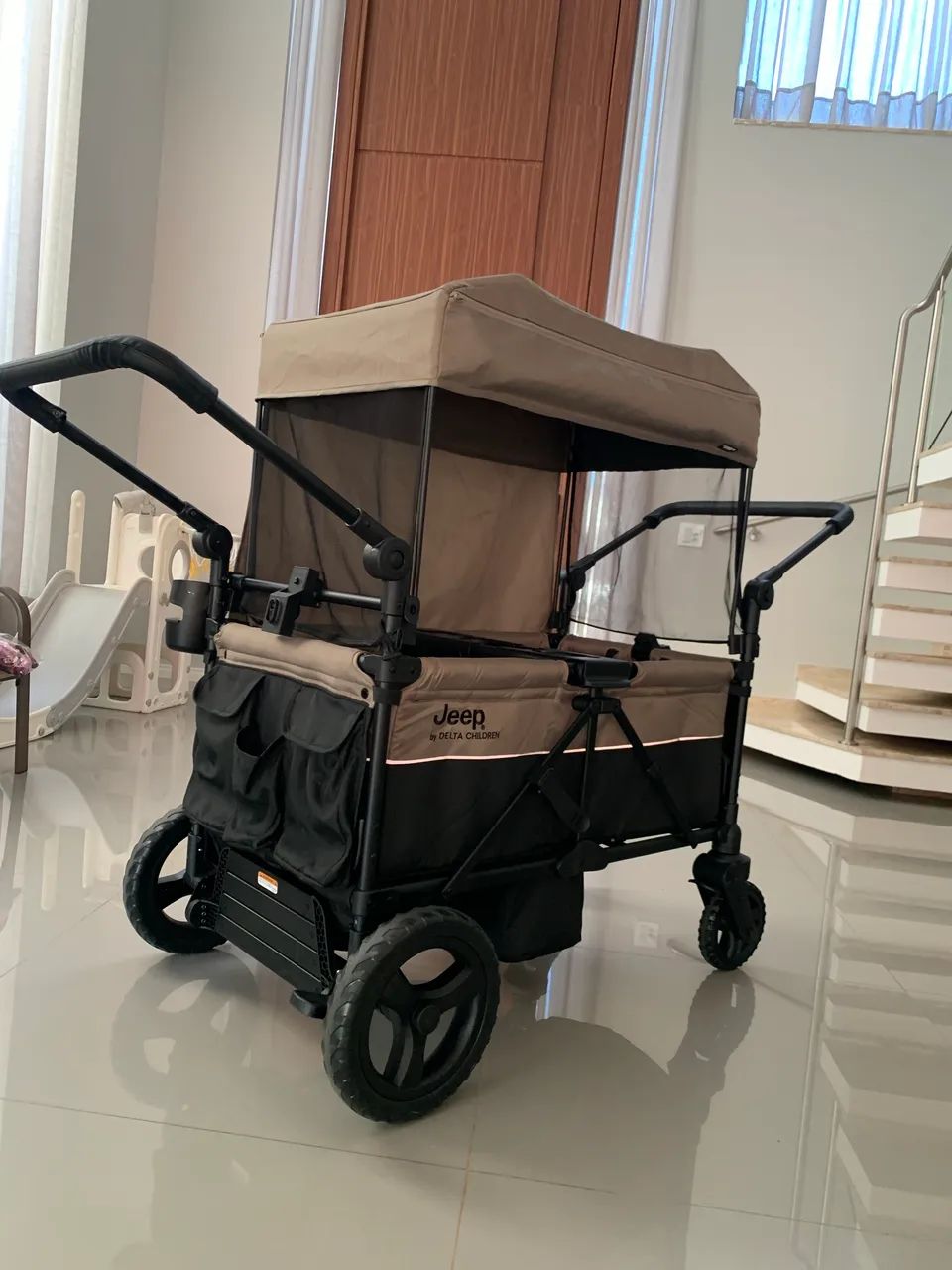 Jeep Wrangler Mojave Stroller Wagon 