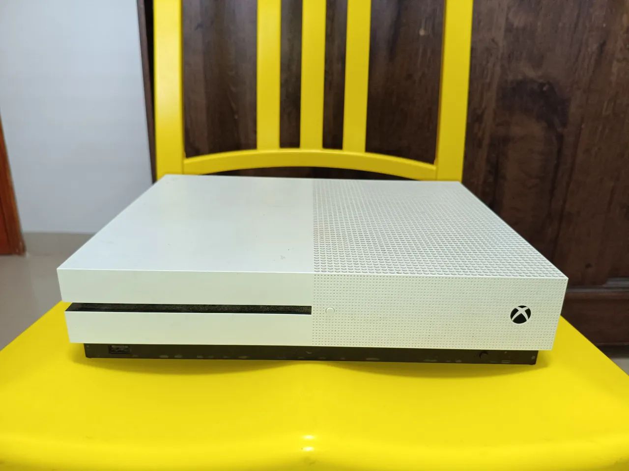 Xbox One S 1TB --- KIT COMPLETO  - Foto 2
