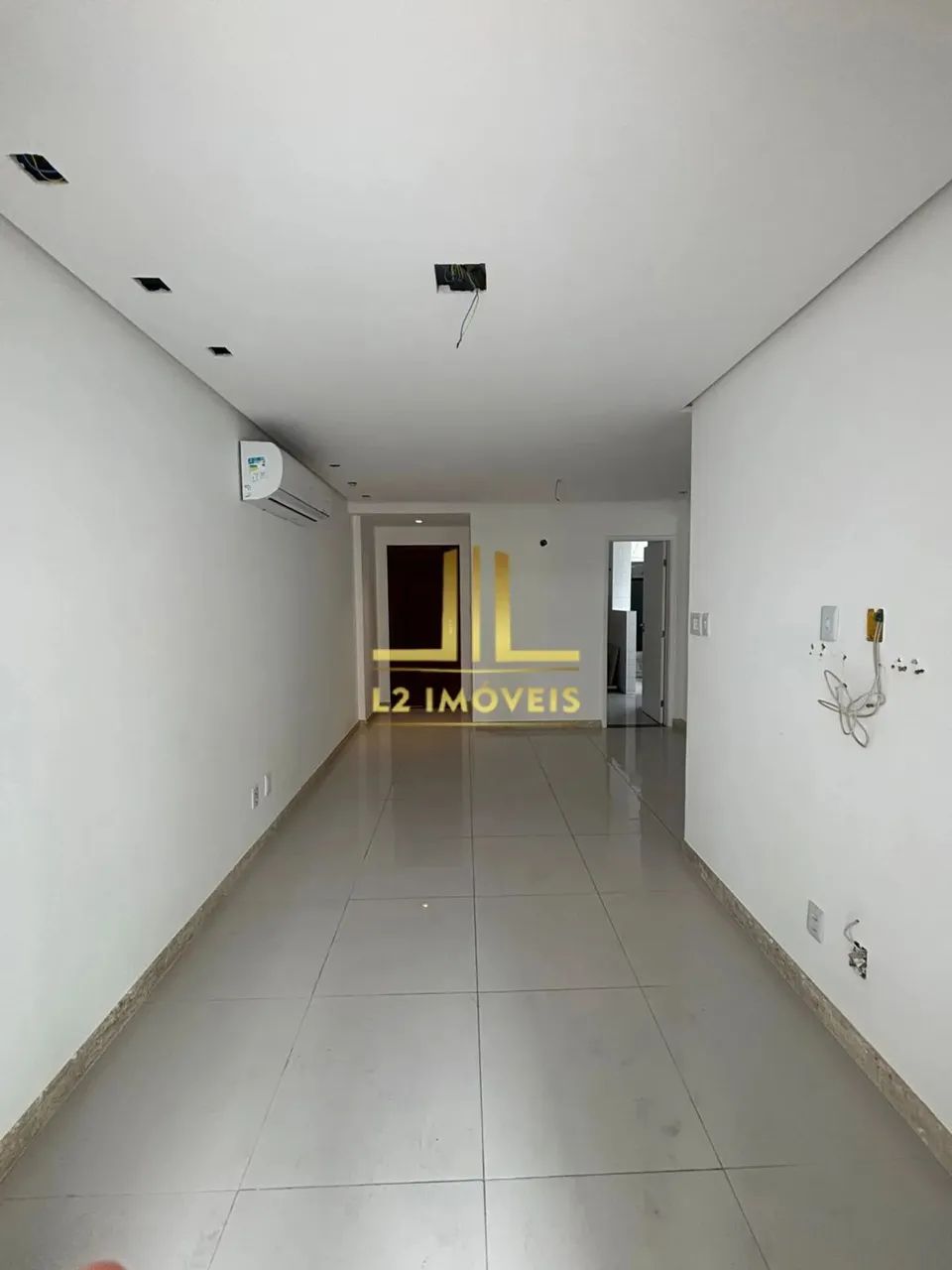 APARTAMENTO - 3/4 SENDO 1 SUÍTE - 80M² - 02 VAGAS COBERTAS - STIEP - Foto 2