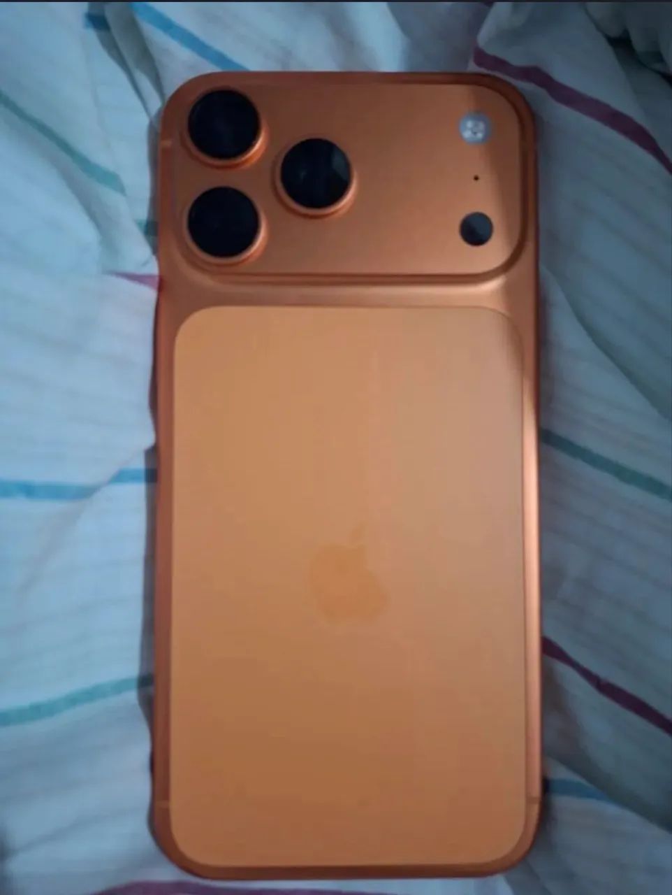 IPHONE 17 PRO MAX 256GB LARANJA OPORTUNIDADE UNICA - Foto 2