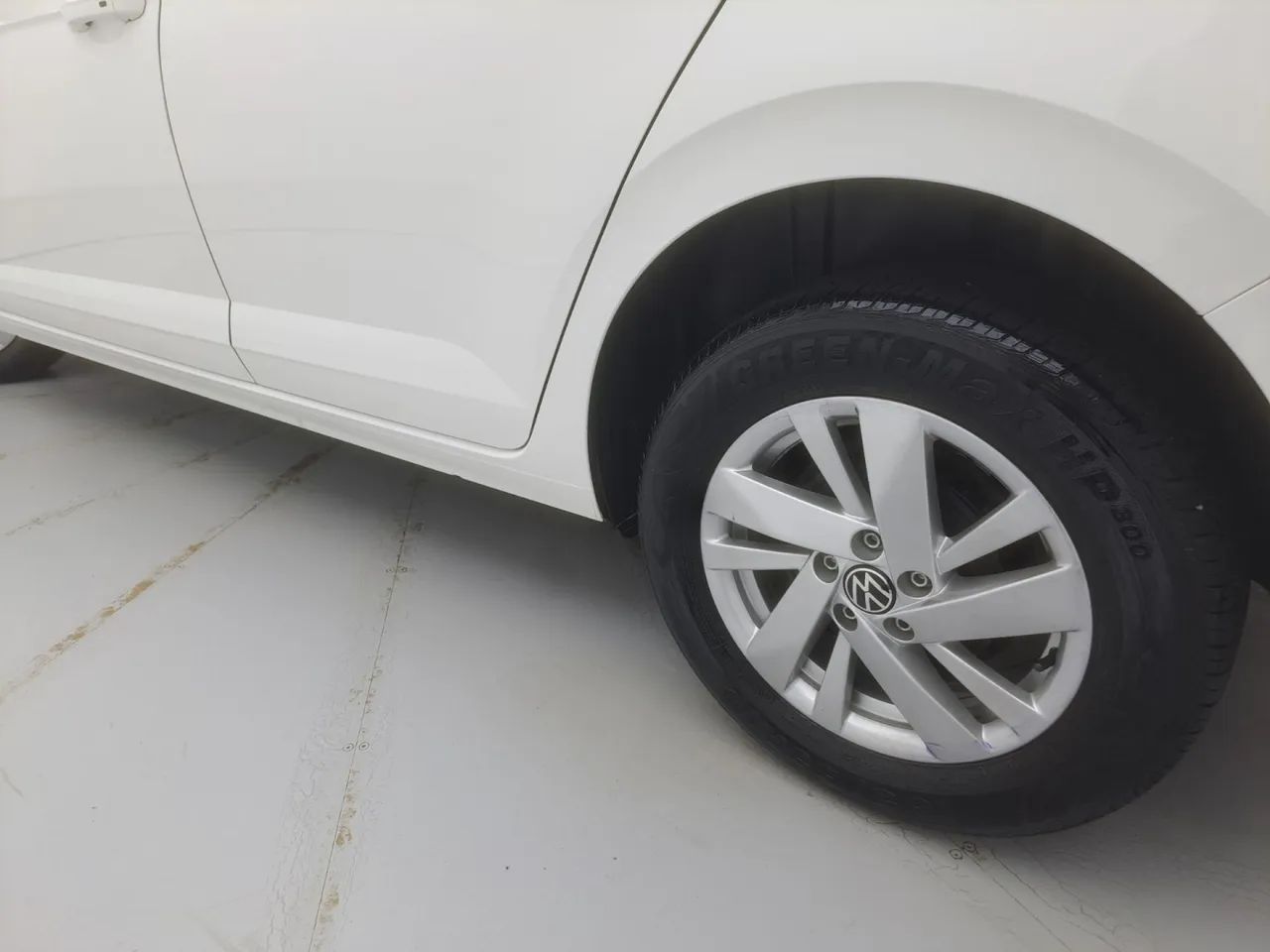 Volkswagen Polo Comfortline TSI 1.0 Flex 12V Aut., foto 12 de 18