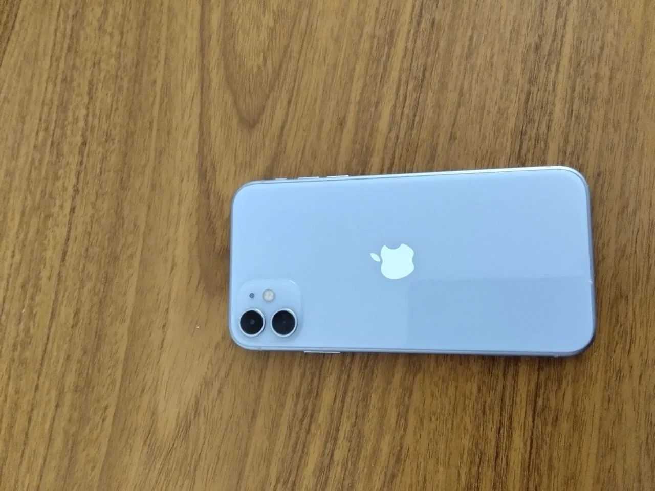 iPhone 11 - 64 GB Lilás  - Foto 4