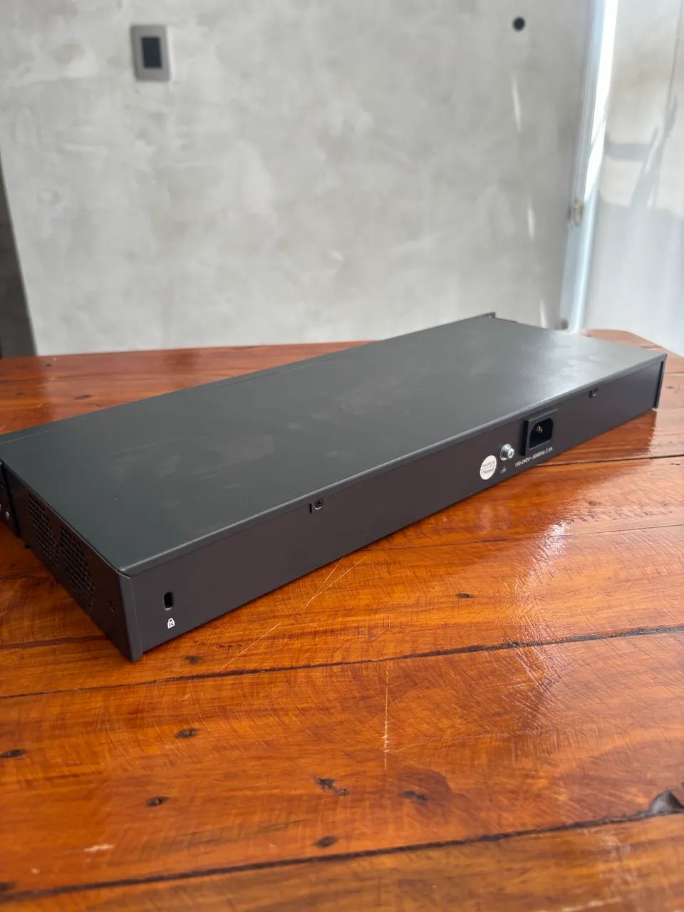 Switch Tp-link Tl-sg1218 16 Portas Gigabit - Foto 4