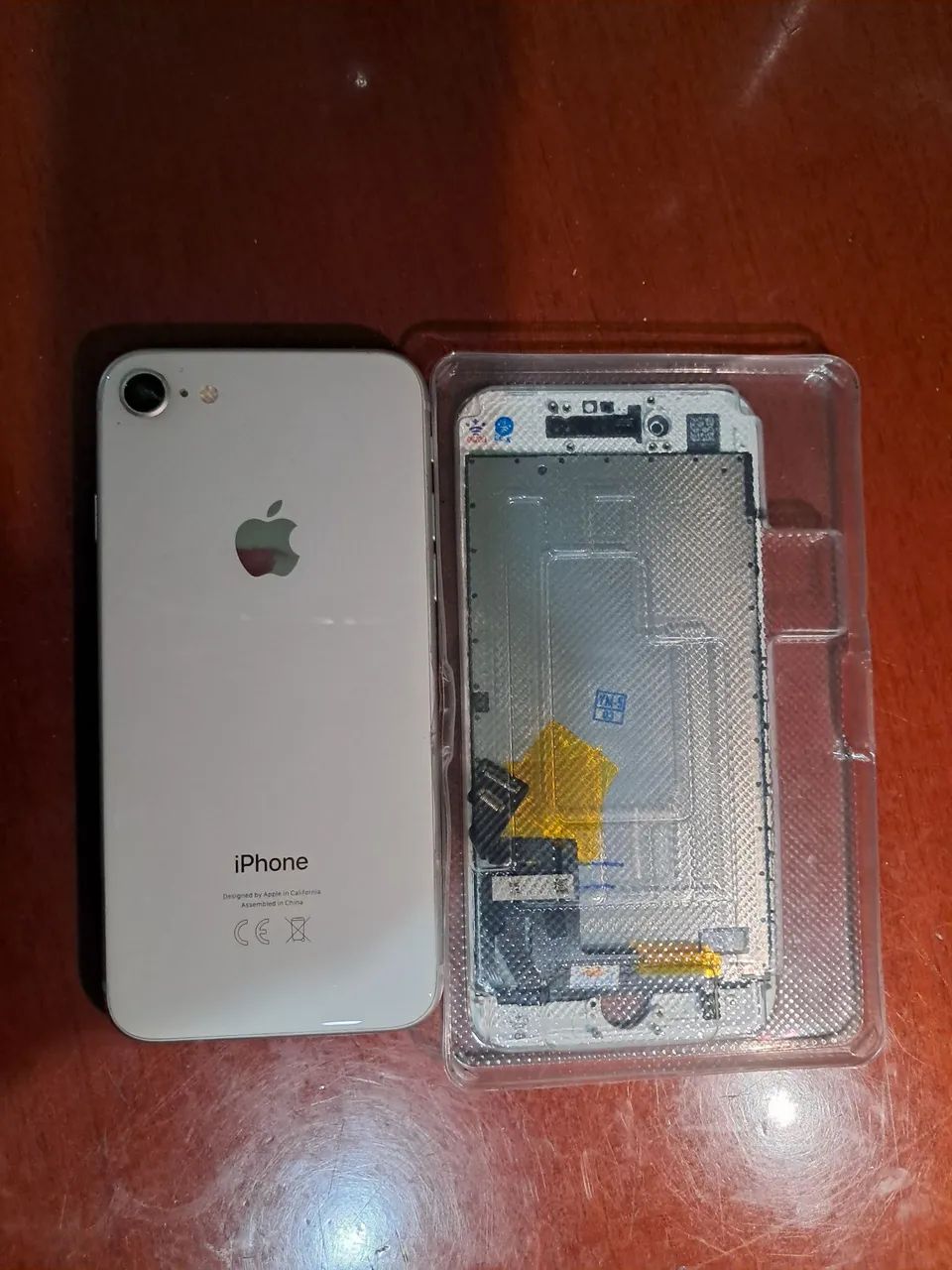 Iphone 8 64g  - Foto 2