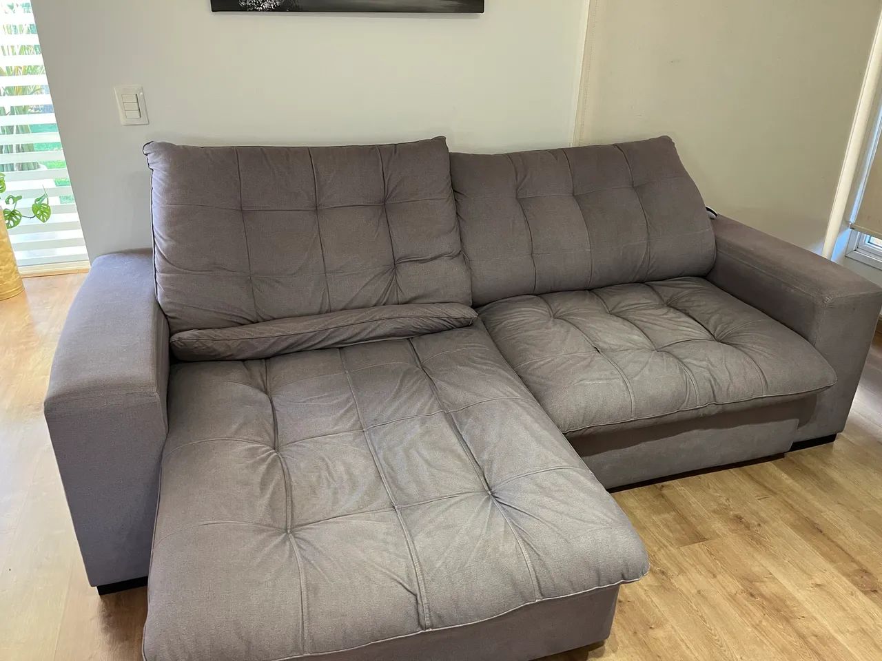 Sofá retrátil com chaise