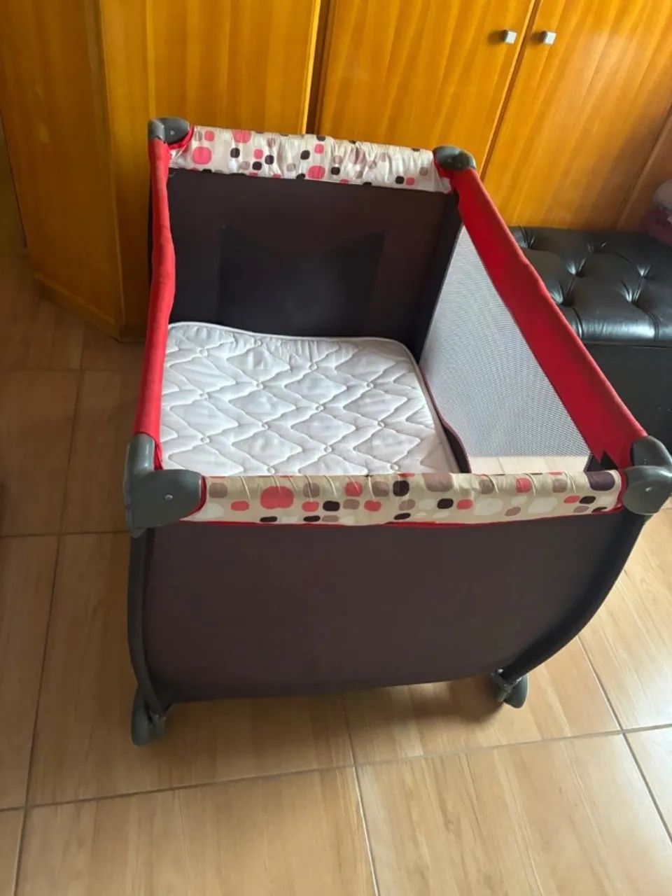 Berço portátil com colchão  - Foto 3