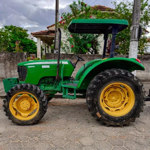 Trator John Deere 5055E - 2013 - Foto 3
