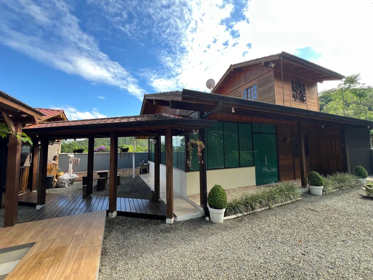 Chácara alto padrão 