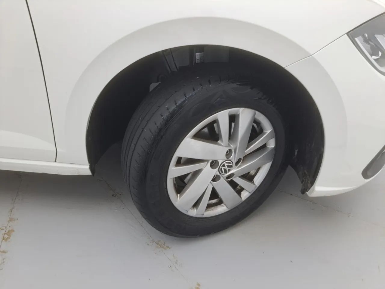 Volkswagen Polo Comfortline TSI 1.0 Flex 12V Aut., foto 13 de 18