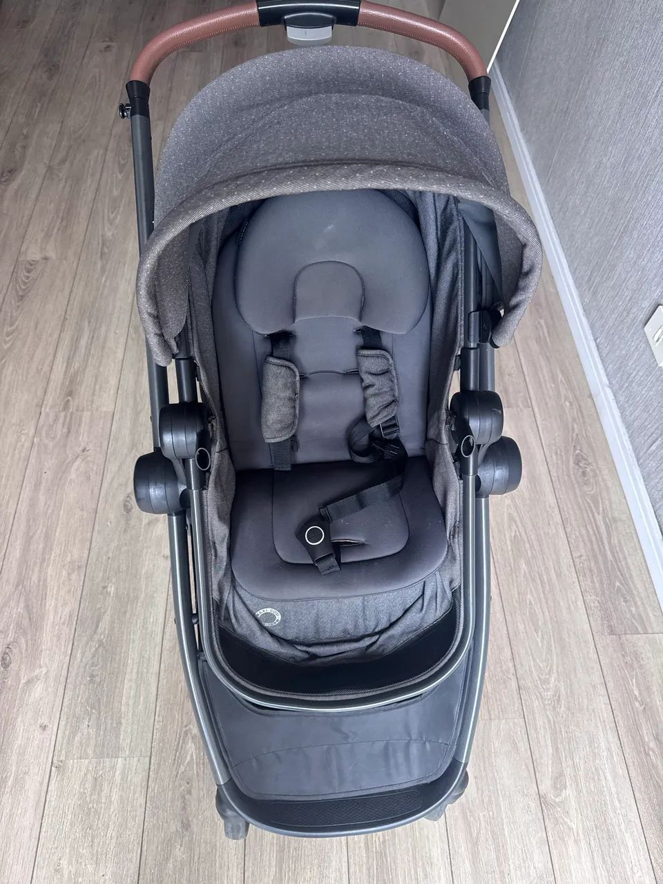 Carrinho de bebe maxi cosi anna ( carrinho + bebe conforto + base )  - Foto 3