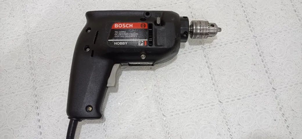 Furadeira de impacto Bosch Hobby - Foto 3