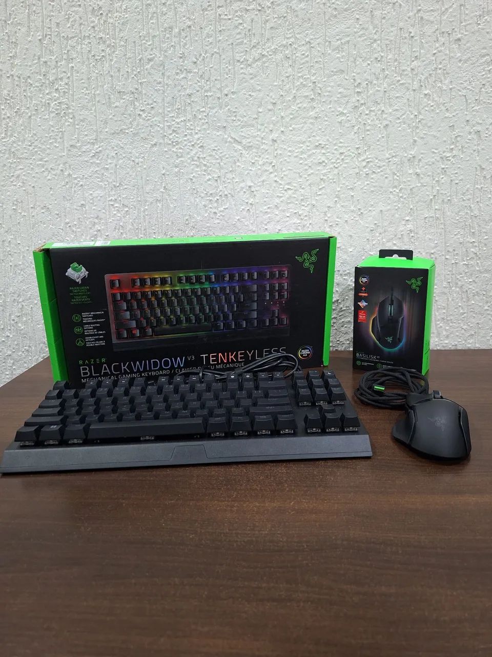Kit Razer Teclado Blackwidow + Mouse Basilik - Foto 3