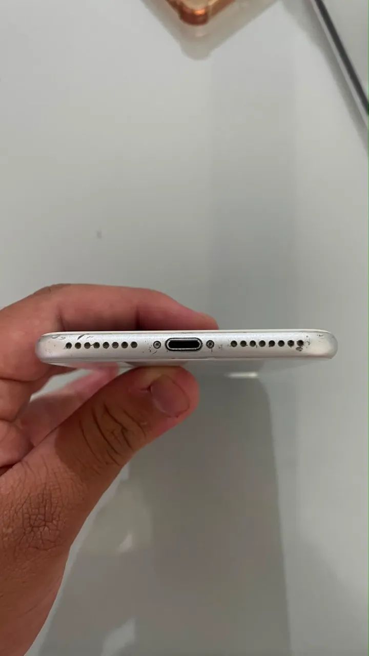 Vendo  iPhone 8 Plus em ótimas condições,  funcionando perfeitamente. 650 reias  - Foto 4