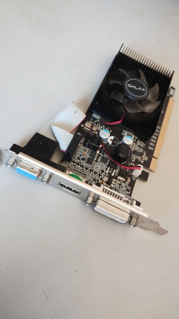Placa de vídeo Gt210 